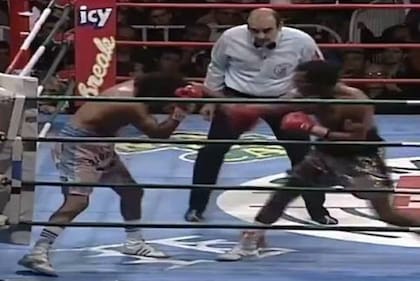 La pelea entre Jorge Locomotora Castro y John David Jackson en 1994