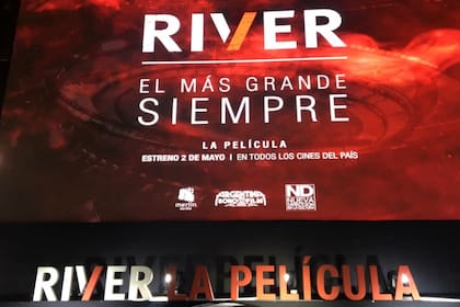 La película de River tuvo su estreno en el Monumental