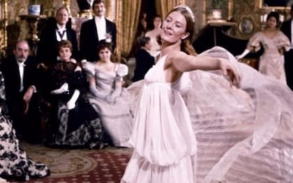 La película Isadora (1968), dirigida por Karel Reisz, ofrece un retrato vivaz de la vida de la bailarina Isadora Duncan.