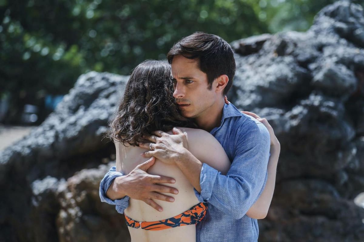 La película Old, protagonizada por Gael García Bernal, se estrenó el 23 de julio pasado en Estados Unidos y llega este jueves 29 a los cines argentinos