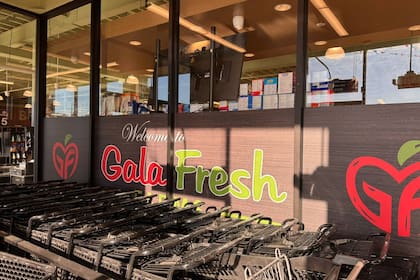 La pequeña bodega que fundó una familia de inmigrantes se transformó en una próspera cadena de supermercados con presencia en cinco estados