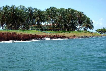 La pequeña Isla Iguana se localiza en el mar caribe de Nicaragua, cuenta con una casa lista para habitar