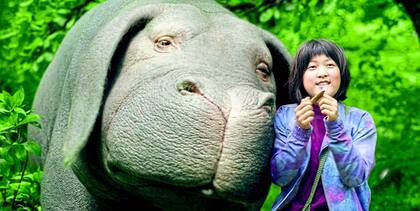 La pequeña Mija (An Seo Hyun) y su mascota, un querible cerdo mutante