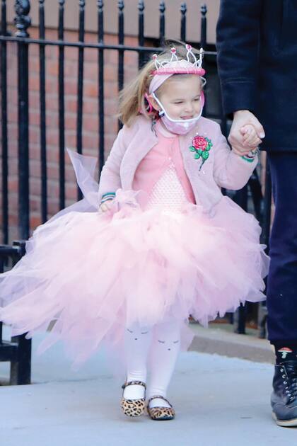 La pequeña tiene hipnotizados a los paparazzi de Manhattan