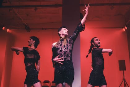La performace "Mi joven vida tiene un final" que estrenó en el Borges Pablo Rotemberg volverá este año