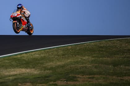La performance de Álex Márquez con Honda fue de mayor a menor y a mediados de 2022 tomó la decisión de cambiar de aire; el catalán solamente buscó asientos en MotoGP