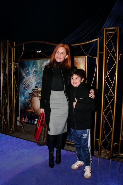 La periodista Agustina Kämpfer llevó a Juan, su hijo, a disfrutar del show