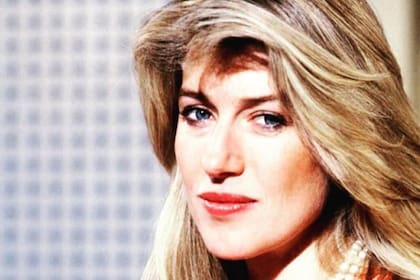 La periodista británica volvió al recuerdo de los españoles por la famosa entrevista que le hizo al rey Juan Carlos en 1992 donde le preguntó si pagaba impuestos. El affair entre ellos no está confirmado pero los rumores aseguran fue real