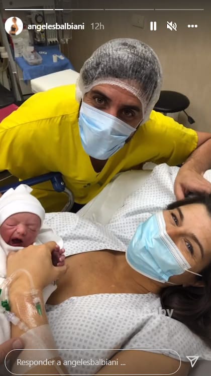La periodista compartió una imagen junto a su pareja, Juan y Cósimo