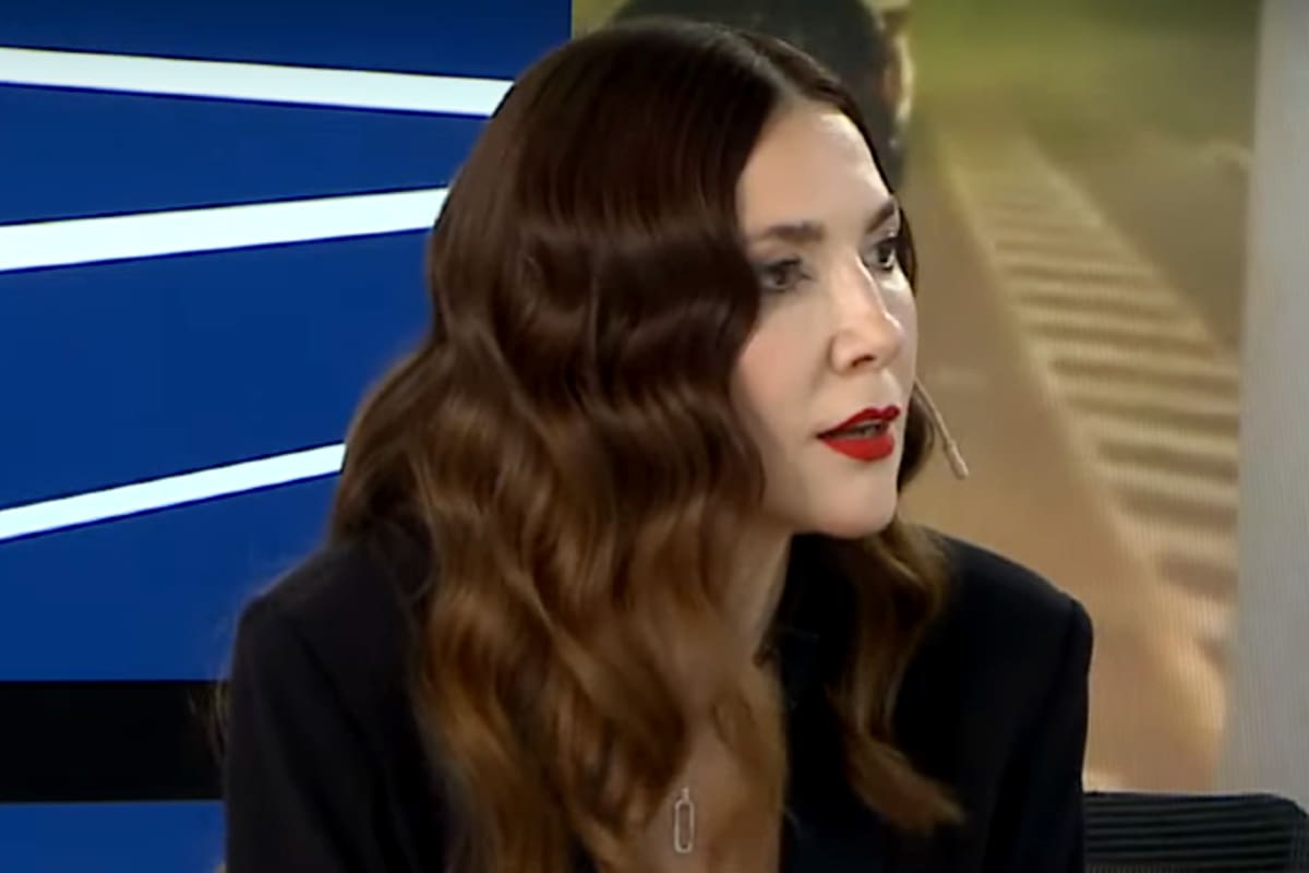 La periodista Cristina Pérez en Comunidad de Negocios (LN+)