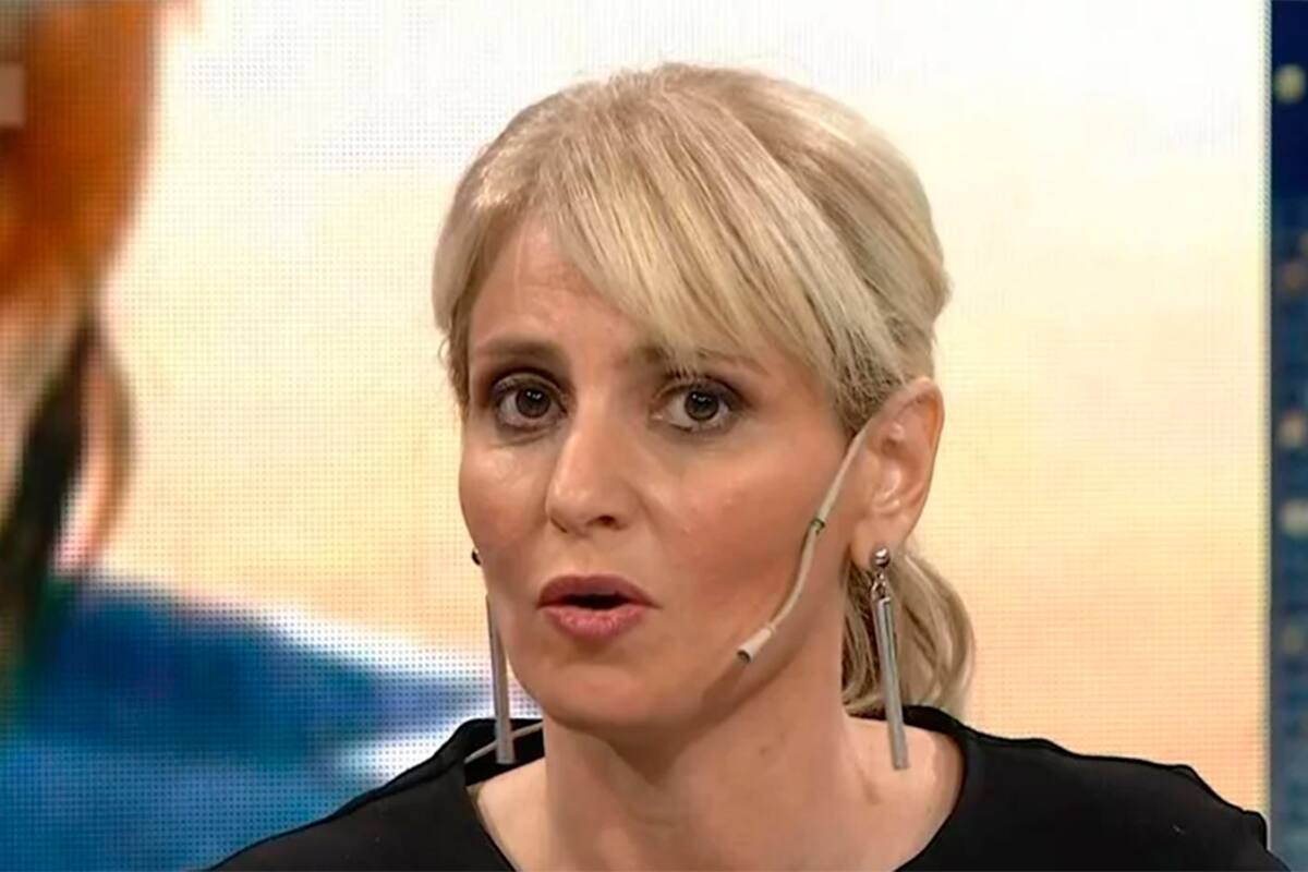 La periodista se negó a revelar el nombre del acusado y contó que su compañero, Tato Young, tuvo que acompañarla en todo momento