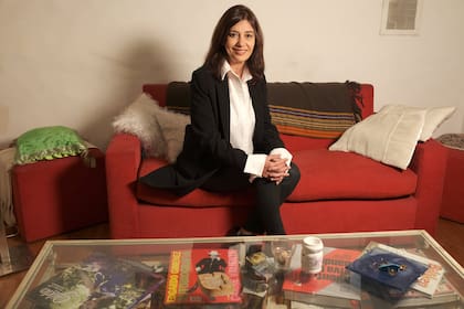 Graciela Guiñazú es la autora de la biografía Sandro de América en la que estuvo basada la serie emitida por Telefe.