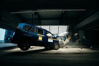 La Peugeot Partner argentina fue sometida a un crash test con un modelo europeo