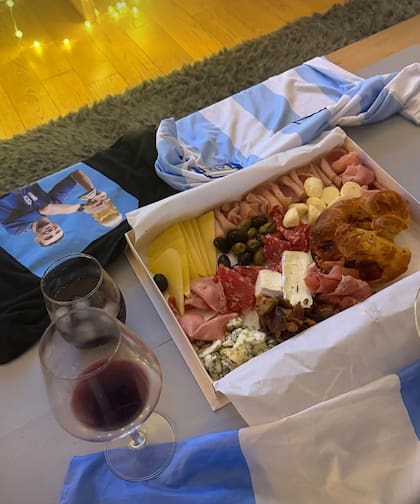 La picada de Griselda Siciliani para disfrutar del primer partido de la Selección Argentina