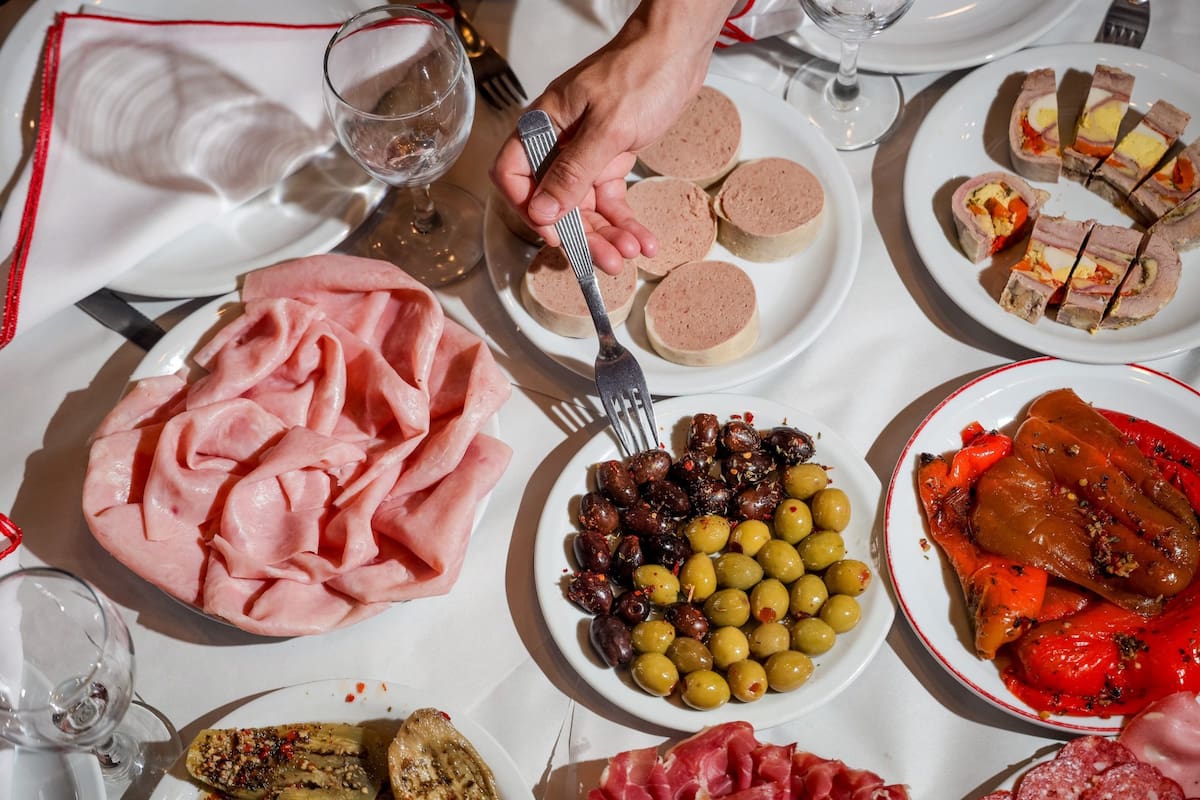 La picada no funciona como acompañamiento sino como plato principal