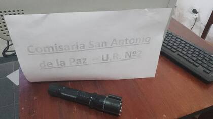 La picana que se habría utilizada en el ataque.
