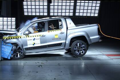 La pick up de Volkswagen aprobó la prueba de choque de manera discreta.