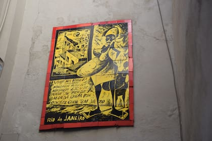 La pieza única de Selarón fue realizada por el artista especialmente para el hotel.