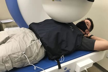 La píldora desarrollada por Anx Robotica y la universidad George Washington permite hacer una endoscopía sin el tubo flexible; se mueve por el interior del cuerpo controlada en forma remota por el médico