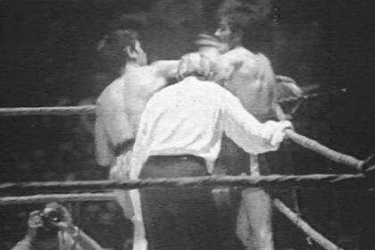 La piña de knock-out a Benvenuti: cuando Monzón ganó el título en Roma en 1970