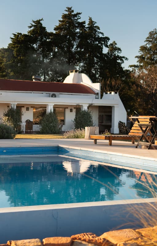 La piscina del casco es el mejor lugar para refrescarse los días de calor