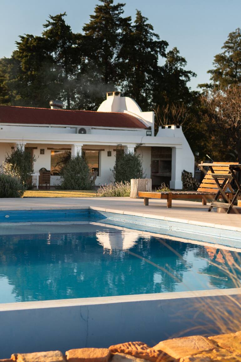 La piscina del casco es el mejor lugar para refrescarse los días de calor