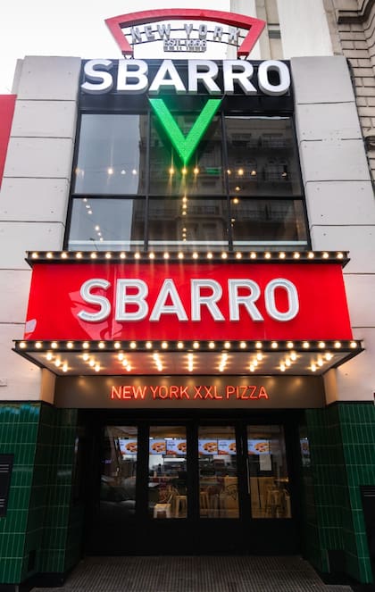 La pizzería Sbarro llega este miércoles a la Argentina con la inauguración de su primer local en el microcentro