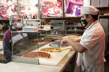 La pizzería ya es un clásico de la Av. Corrientes
