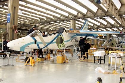La empresa dejará de facturar este año alrededor de US$15 millones por la suspensión de los trabajos de fabricación y mantenimiento para firmas como Embraer y Latam