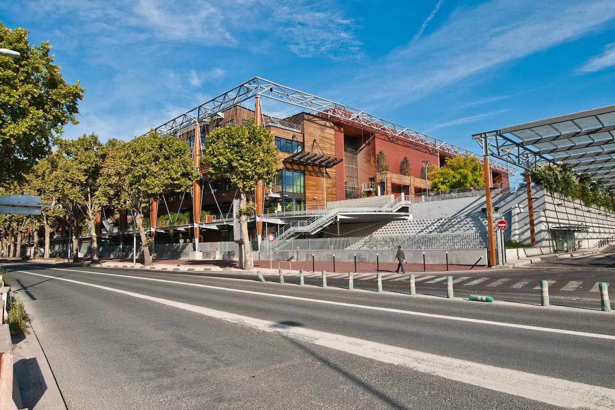 La planta de París, sobre el Sena, a dos kilómetros de la Torre Eiffel