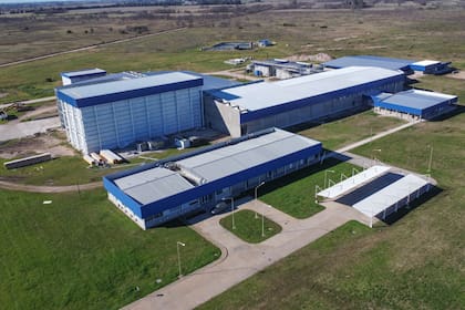La planta frigorífica se levanta sobre un predio de 38 hectáreas en General Las Heras
