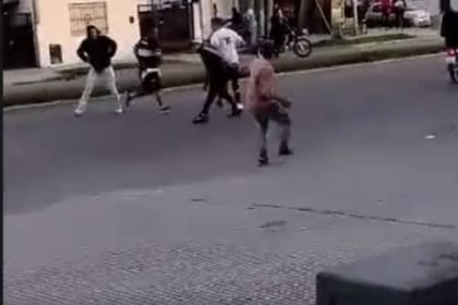 La Plata: hinchas de Gimnasia se pelearon con simpatizantes de un club que tiene colores similares a los de Estudiantes