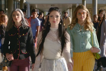 La plataforma de streaming presentó el primer video de la anticipada serie musical