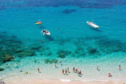 La playa de Banje, en Dubrovnik, Croacia