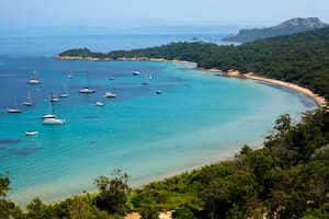 El magnate que le obsequió a su amada una bella isla como regalo de bodas