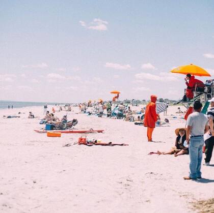 La playa de Rockaway Beach en Queens, Nueva York