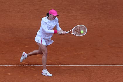 La polaca Iga Swiatek, durante su partido ante la estadounidense Madison Keys, por las semifinales del torneo de Madrid