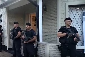 La policía bonaerense allanó la casa de un estudiante por las amenazas de bomba