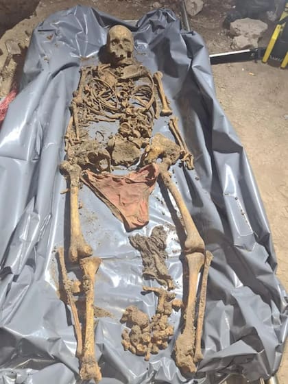 La Policía Científica y la morgue trabajan para identificar si los restos son de la mujer desaparecida