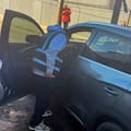 Detuvieron a dos sospechosos en la camioneta que le habían robado a un primo de un exgoleador de la selección