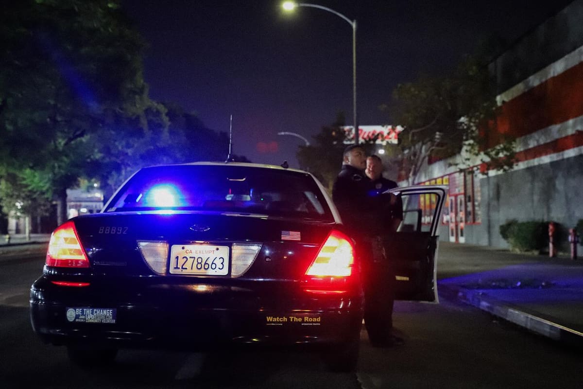 La Policía de Los Ángeles despliega patrullas en el Valle de San Fernando para intentar frenar la ola de robos