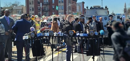 La policía de Nueva York brinda información del ataque en Brooklyn