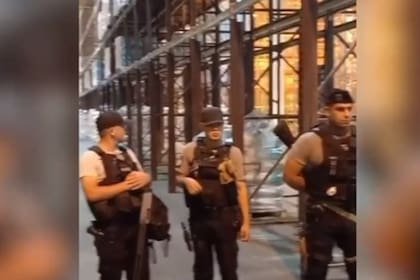 La policía de Santa Fe entró en la planta de SanCor en Sunchales