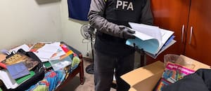 El FBI advirtió de otras siete planificaciones con Inteligencia Artificial de tiroteos en colegios