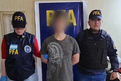 La Policía Federal detuvo a un hombre que amenazó colegios judíos en el foro 4chan