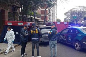 La Policía Federal llevó adelante la investigación tras el robo de una camioneta diplomática que derivó en la muerte de un delincuente