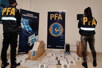 La Policía Federal y la policía bonaerense desarticularon una organización criminal dedicada a la distribución de imágenes de situaciones de abuso sexual de menores