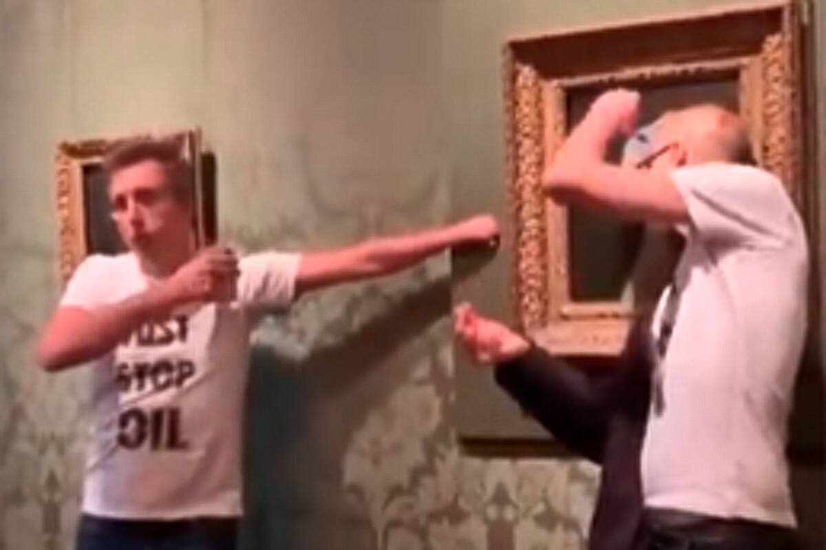 La policía holandesa detuvo hoy a los activistas climáticos que atacaron "La joven de la perla (1665), del pintor del Siglo de Oro Johannes Vermeer en La Haya