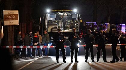 La policía investiga el atentado al autobus del Borussia Dortmund