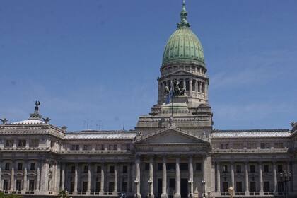 La política necesita encarar reformas